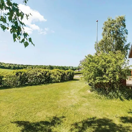 Three-bedroom Holiday In *