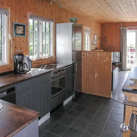 Three-bedroom Holiday In * Nordenbro Vesteregn