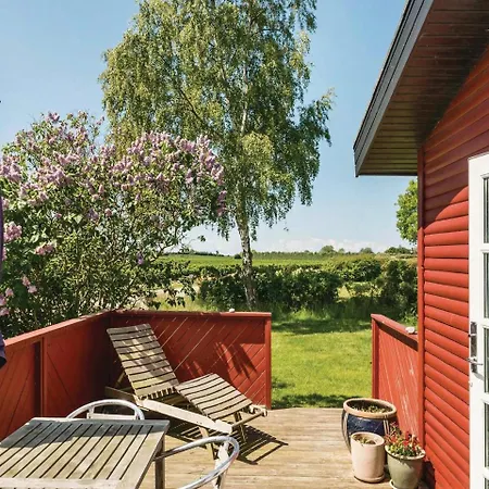 Three-bedroom Holiday In Nordenbro Vesteregn